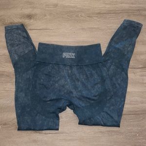 PINK seamless leggings sz. Small